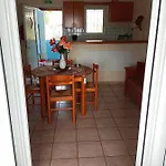 Agios Georgios - 2 Beds - Sleeps 5 - Free Parking Apartamento Agios Georgios Pagon