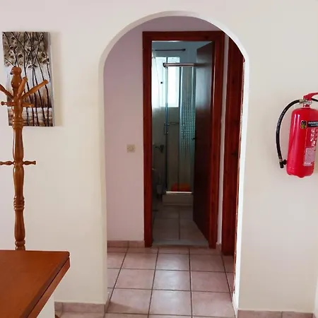 Theophilos Blue Cozy Daire Agios Georgios Pagon