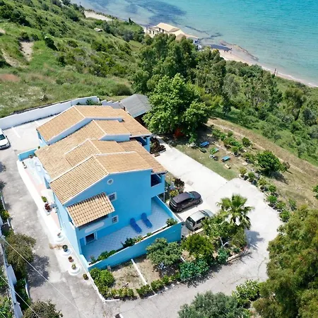 شقة Agios Georgios - 2 Beds - Sleeps 5 - Free Parking *